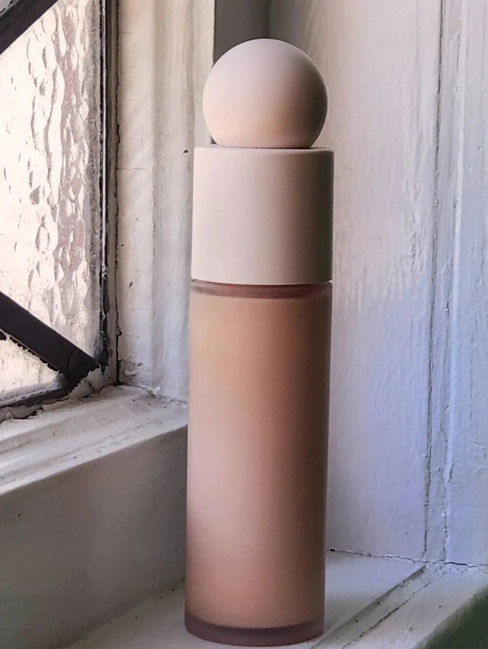 NIB RARE BEAUTY LIQUID TOUCH WEIGHTLESS FOUNDATION IN 120 C